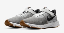 alt=Zapatillas de running baratas: Nike Revolution 5 Fly Ease